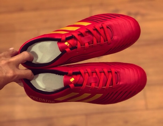 Giày Bóng Đá Predator Futsal "Red/Gold" Ráp Đế