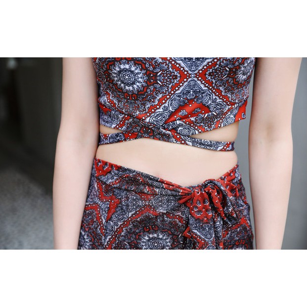 Đồ bơi nữ kín đáo 💝QUEEN BIKINI💝 Bikini đi biển Quảng châu 3 mảnh có khăn choàng họa tiết BIK001 | BigBuy360 - bigbuy360.vn