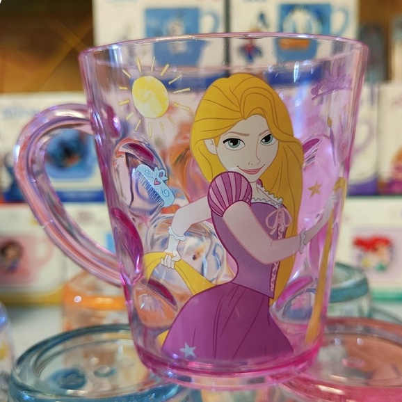 Ly phalê Disney xinh xắn cho bé