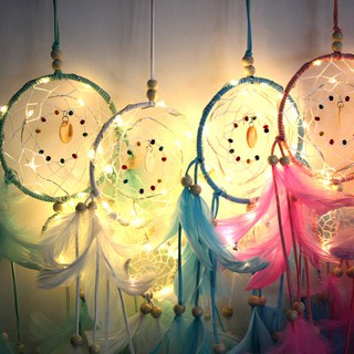 Dreamcatcher đính lông vũ có đèn LED