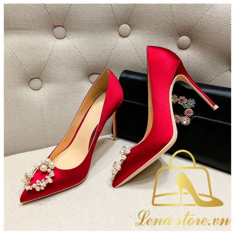 Siêu phẩm giày cao gót màu đỏ cho mùa noel và năm mới đỏ rực
