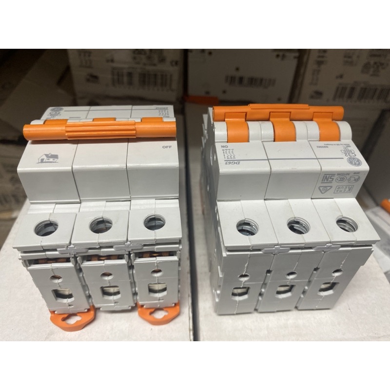 Cầu dao -MCB AC 3P 32A 6KA DG - General Electric