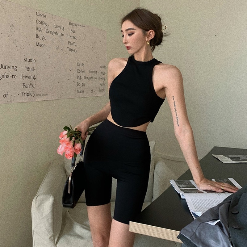 Porozi  Áo croptop sát nách  dáng ôm phong cách thời trang Hàn Quốc cho nữ