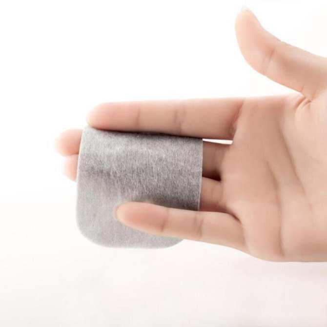 Bông Tẩy Trang Than Hoạt Tính Miniso Cotton Pad Charcoal Cleansing 220 Miếng