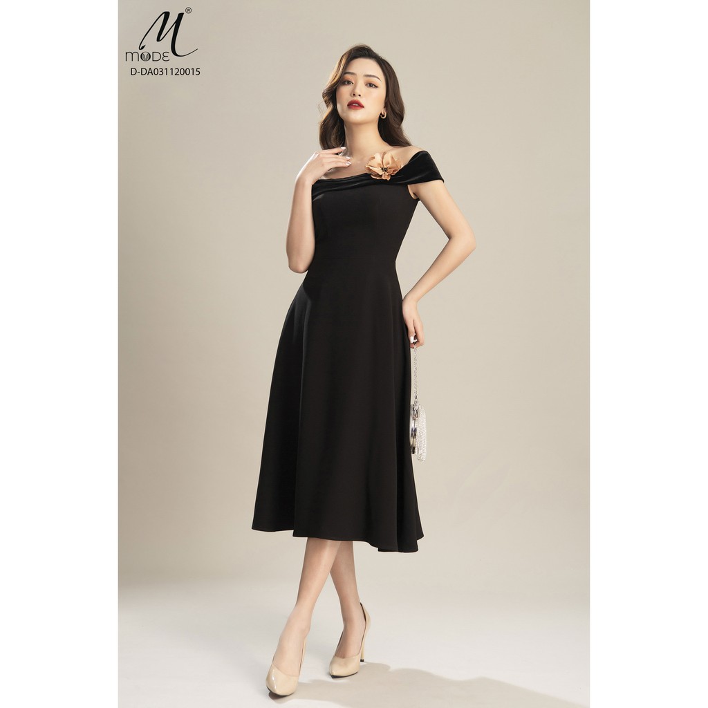 Đầm dáng xòe, trễ vai, phối hoa MMOutfit D-DA031220015