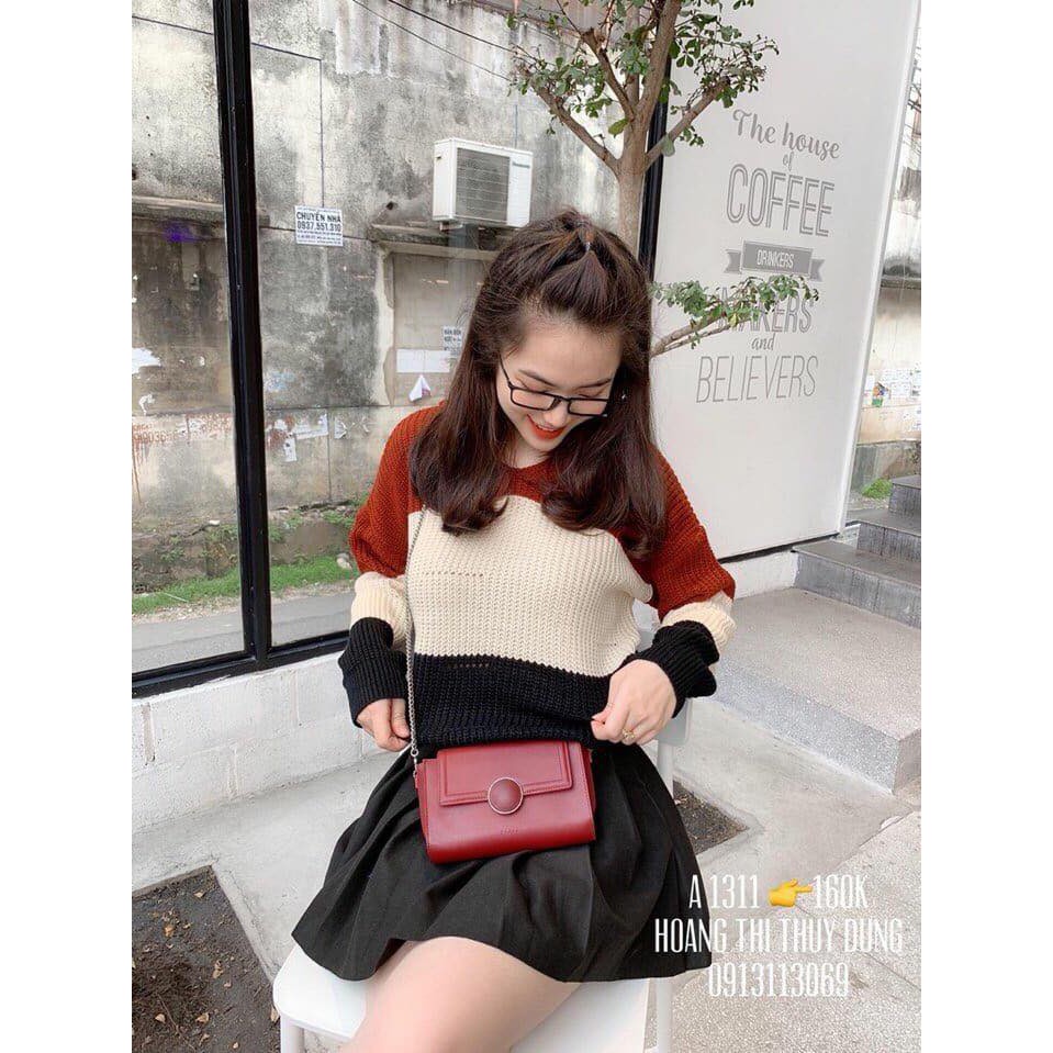 Áo len ba màu có mũ