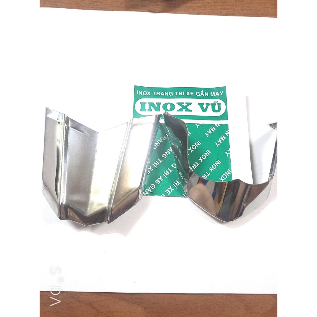 Bộ ốp dè INOX xe máy Vario 2017 + CLICK Thái 150, 125 ra đầu tiên