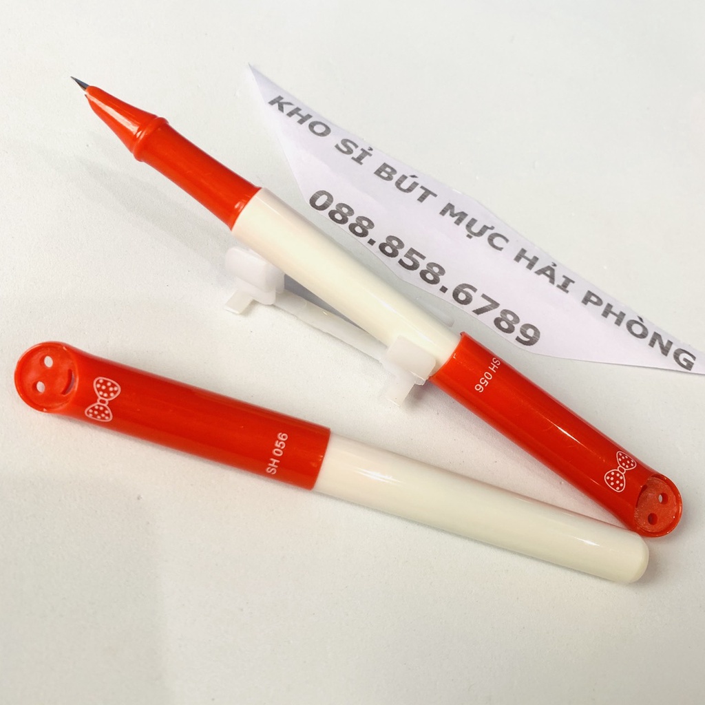 Bút máy mặt cười ngộ nghĩnh sh056 sẵn ngòi êm trơn dễ viết, giành cho học sinh tiểu học