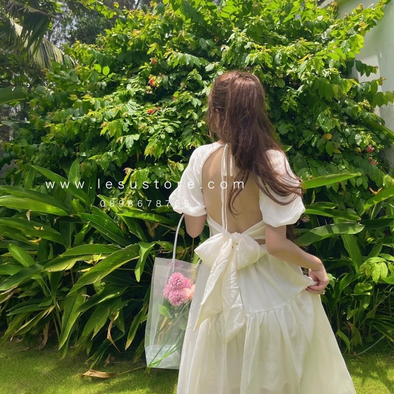 ĐẦM TRẮNG MIDI HỞ LƯNG NƠ SAU CỔ TRÒN