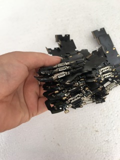 Cụm đuôi sạc iphone 7 zin bóc máy