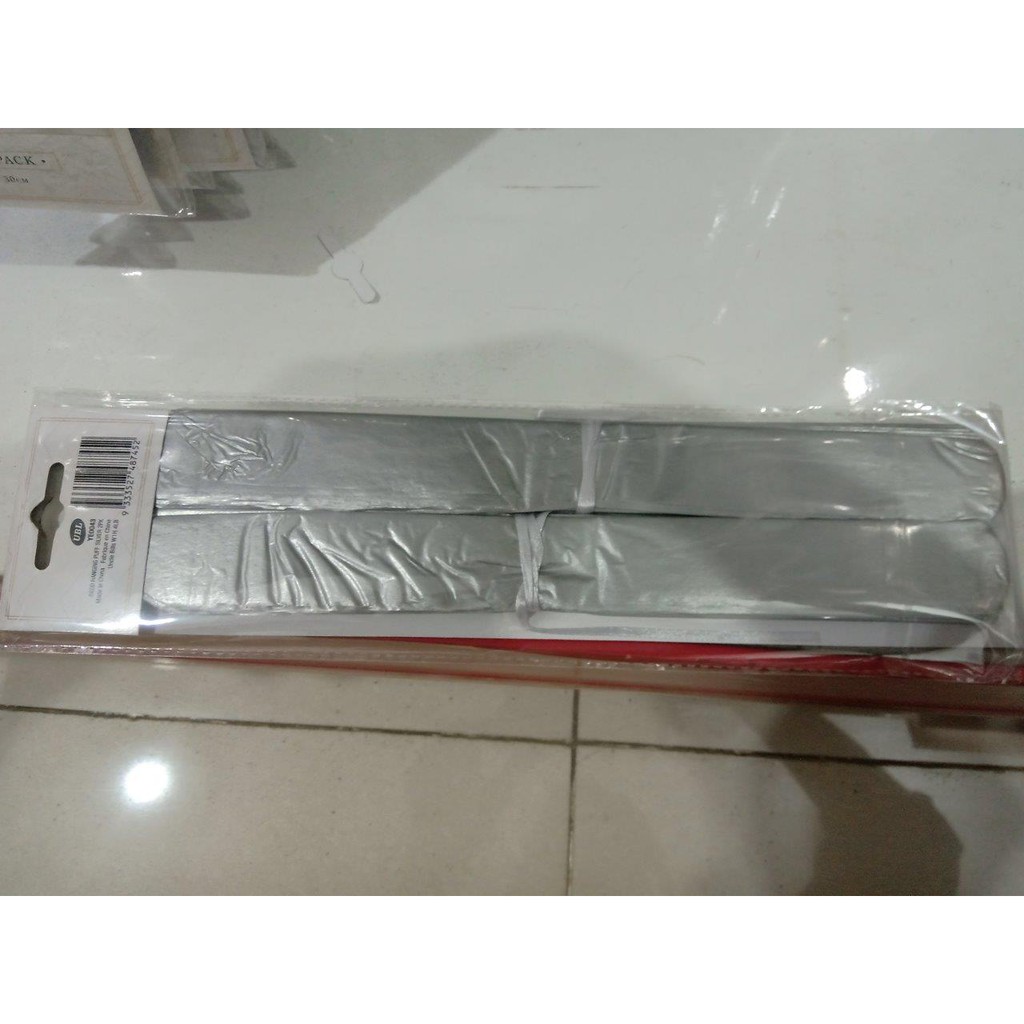 Hoa giấy treo trang trí màu bạc bộ 2 cái Uncle Bills YE0043