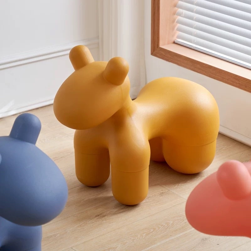 Ghế nhựa trẻ em Pony chair nhiều màu - Ghế trang trí phòng khách 2 kích thước phong cách Bắc Âu