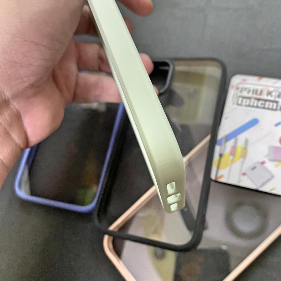 Ốp Lưng iPhone 11 Pro Max Lưng Trong Không Ố Vàng Viền Màu Hiệu LF SZLF