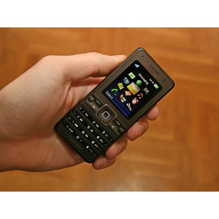Điện thoại Sony Ericsson K770i