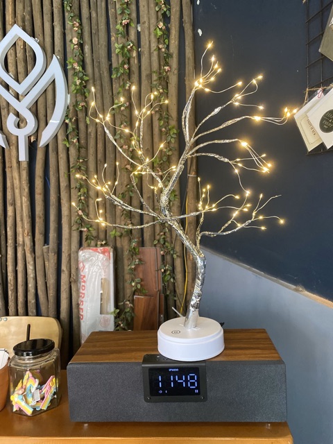 Cây đèn LED 108 Bóng
