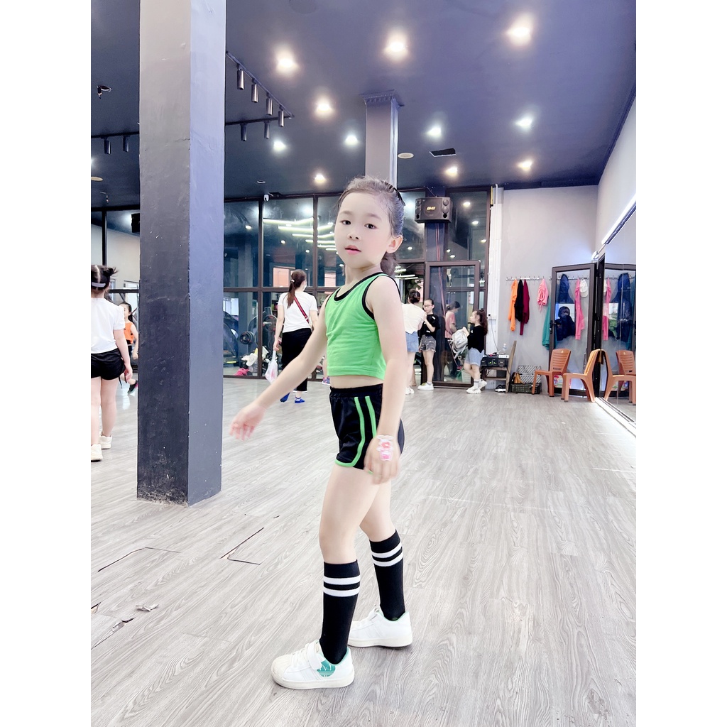 Set bộ thể thao croptop quần sooc ngắn nhảy dance tiktok zumba thể thao hay mặc nhà đều xinh cho bé gái FaneKids FA027