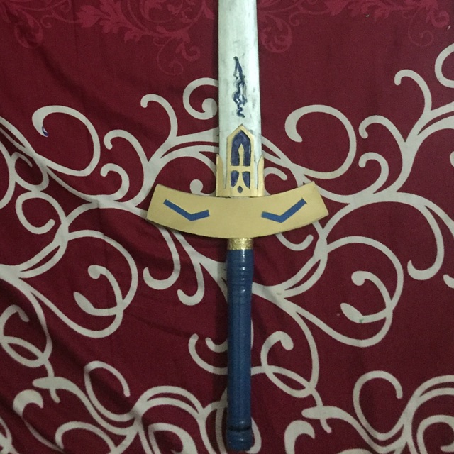 Phụ kiện cosplay Saber Lily 10 năm