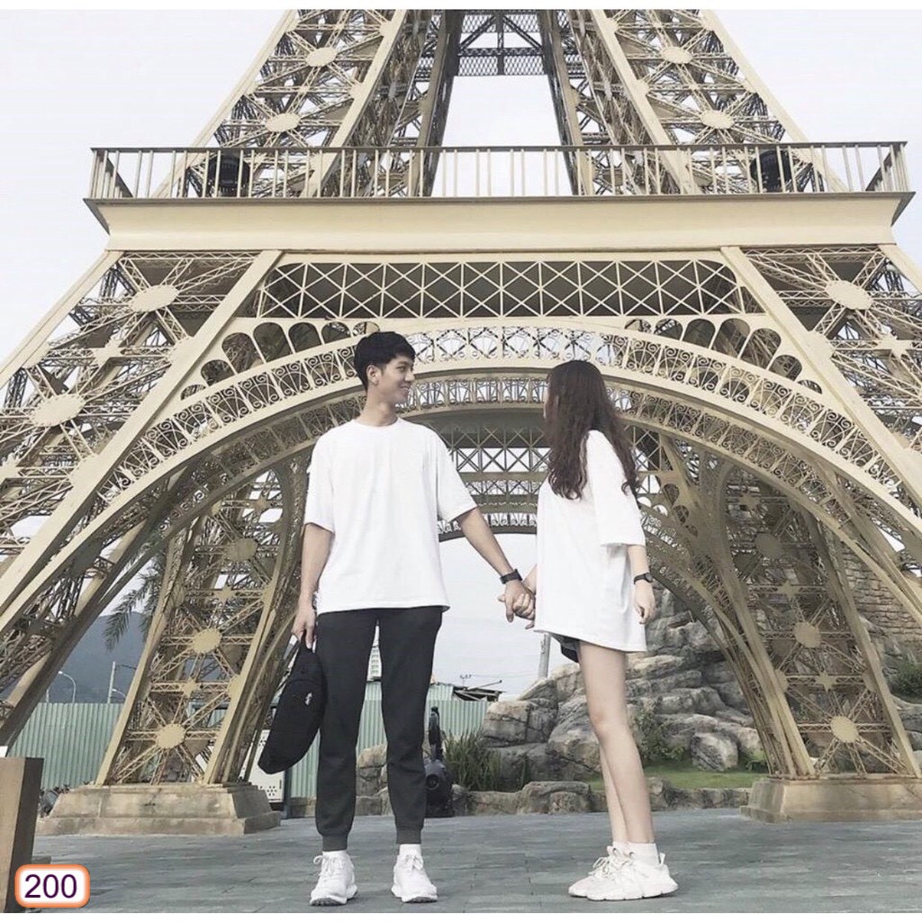 Áo Thun Trơn Nam Nữ Vải Dày 2 Màu Đen Trắng A200 Thời Trang - Hazo