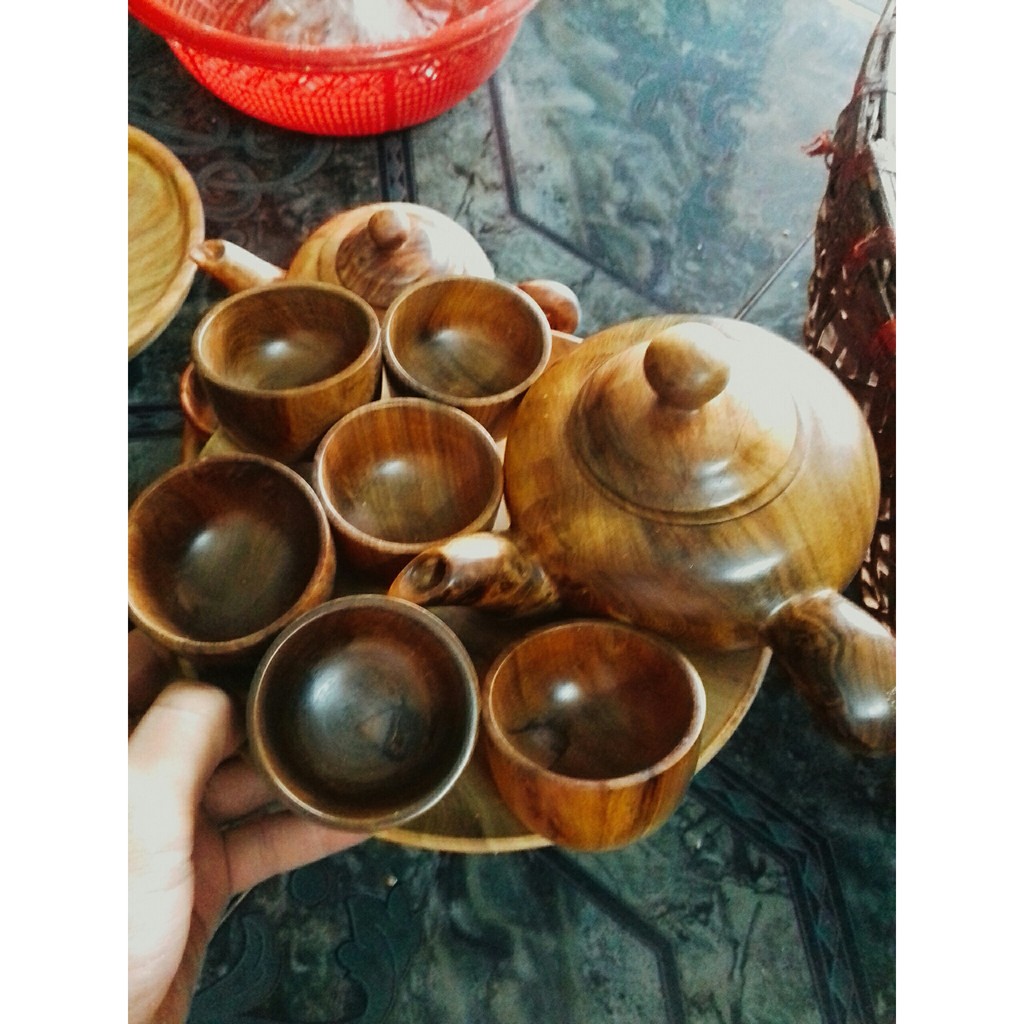 Ấm chén gỗ bách xanh