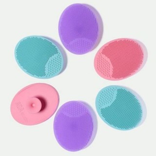 Miếng rửa mặt silicon gai hình oval