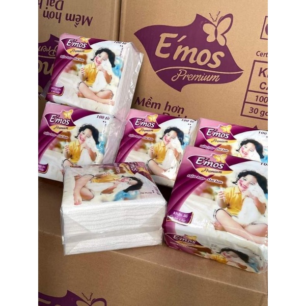 Thùng 30 gói  khăn giấy  vuông emos 100 tờ .