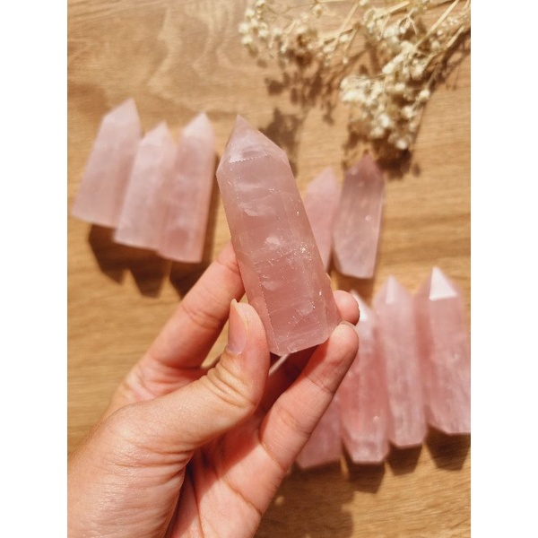 Trụ đá thach anh Hồng (Rose Quartz ), trụ đá thanh tẩy trong Tarot, Reiki, thiền định, phong thủy