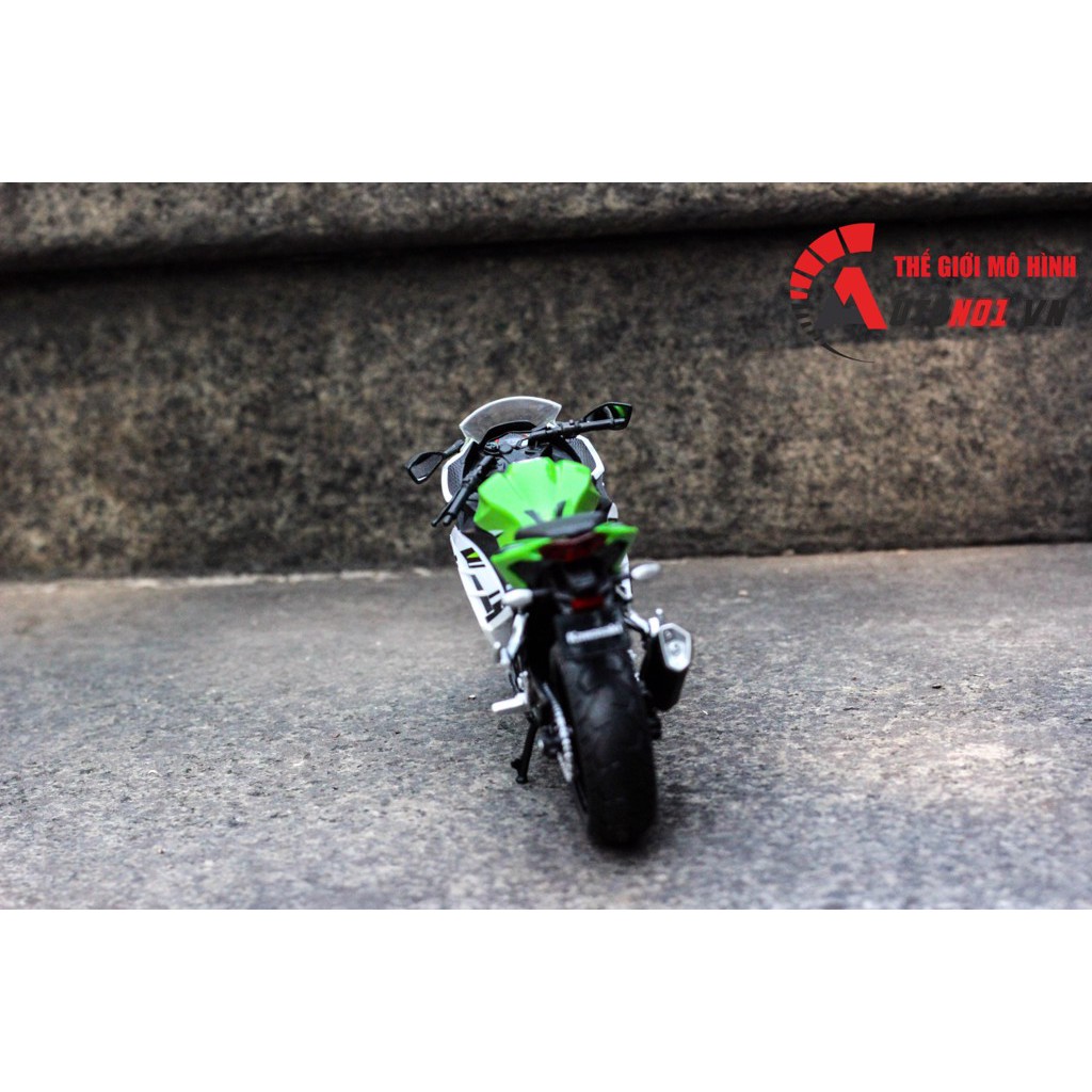 MÔ HÌNH KAWASAKI NINJA 300 WHITE GREEN 1:12 AUTOMAXX CÓ HỘP 5759