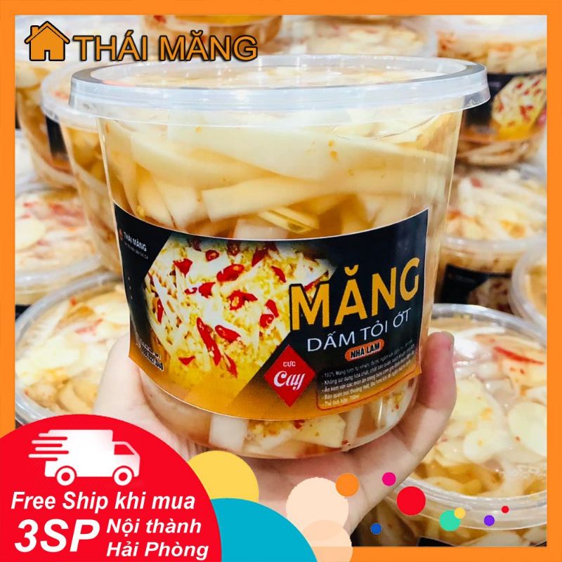 Măng dấm tỏi ớt 30k/1 hộp giòn giòn cay cay | BigBuy360 - bigbuy360.vn