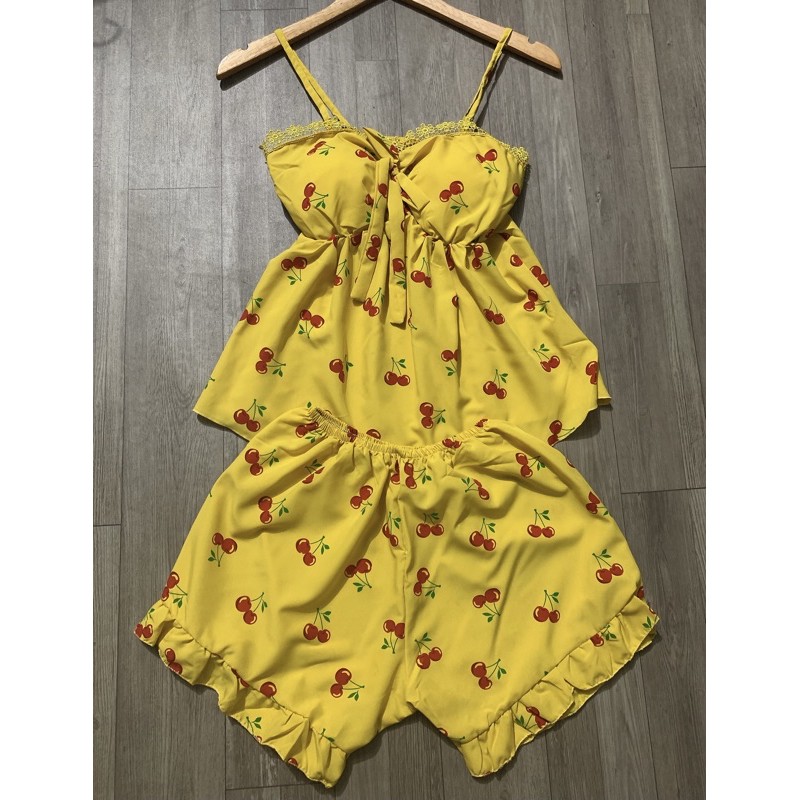 Đồ bộ sexy 2 dây mặc ngủ dễ thương chất kate lụa mềm mịn - Linqu Sleepwear