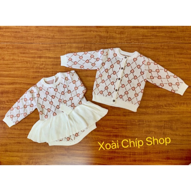 Set váy len body kết hợp áo khoác len họa tiết trái tim cho bé gái(size 80)