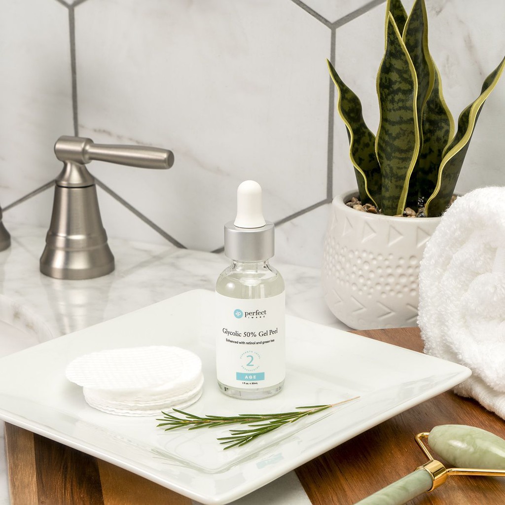Acid glycolic 70% thay da sinh học dùng cho da khô, mụn trứng cá, nếp nhăn