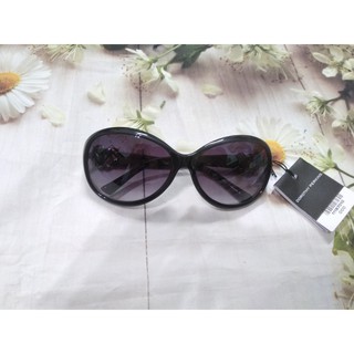 Kính Dorothy-canh sale từ Anh- có Bill chính hãng
