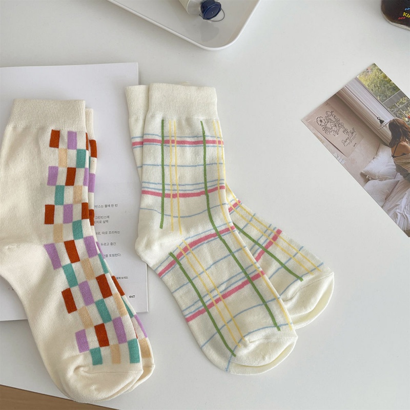 Vớ Ống Lửng Họa Tiết Kẻ Sọc Dễ Thương Phong Cách Nhật Bản Thời Trang Xuân Hè Cho Nữ