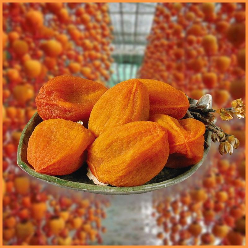 HỒNG TREO GIÓ ĐÀ LẠT 500GR NUTIFARM TREO SẤY GIÓ TỰ NHIÊN THEO CÔNG NGHỆ NHẬT BẢN