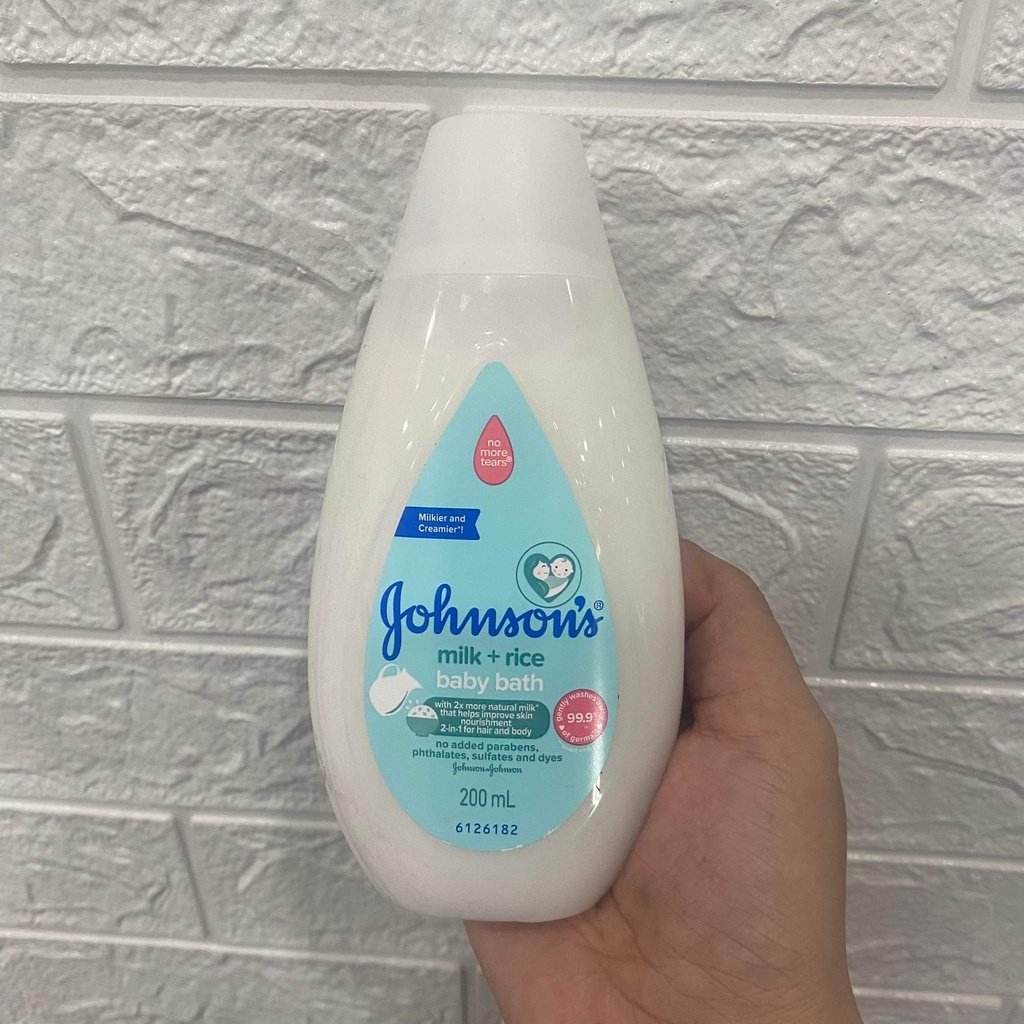 Sữa tắm Johnson's chứa sữa và gạo MILK & RICE 200ml