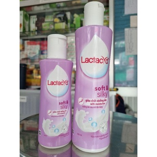 Dung Dịch Vệ Sinh Phụ Nữ Lactacyd soft & silky giàu chất dưỡng ẩm