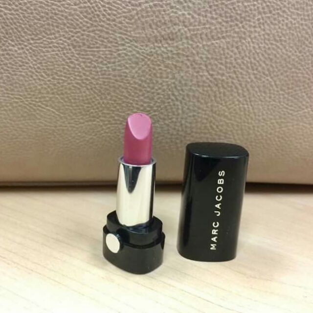 Son mini Marc Jacobs Kiss kiss bang bang