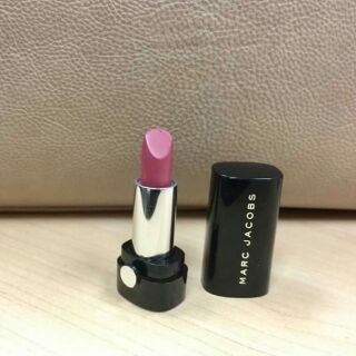 Son mini Marc Jacobs Kiss kiss bang bang