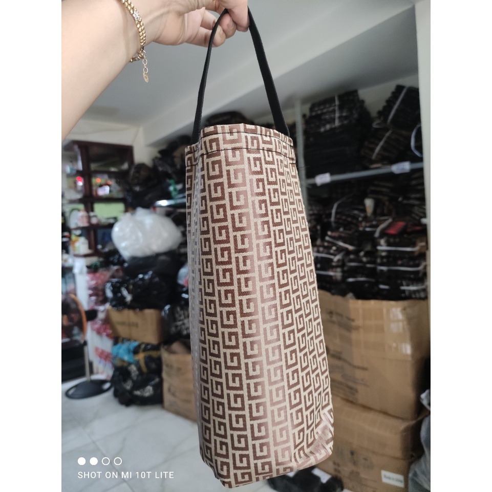 Túi trụ đựng bình giữ nhiệt 1500ml - ngang 10cm x rộng 10cm x cao 28cm