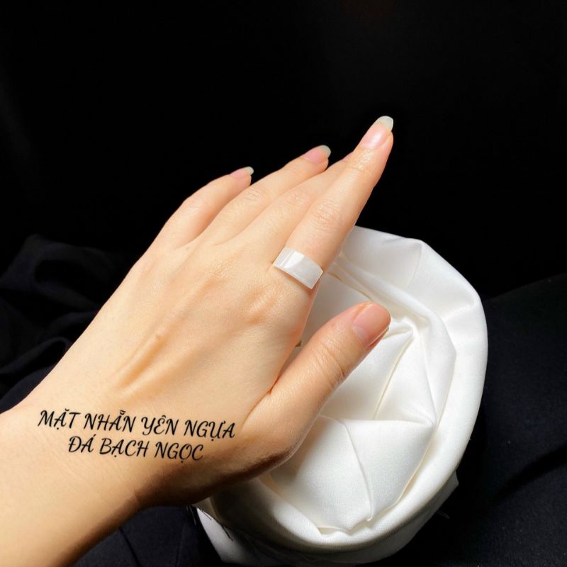 Mặt Nhẫn Yên Ngựa ₫á Xanh BICH, Xanh SƠN THỦY, Trắng Ngoc