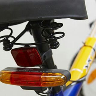 Bộ kèn và đèn tín hiệu gắn xe đạp