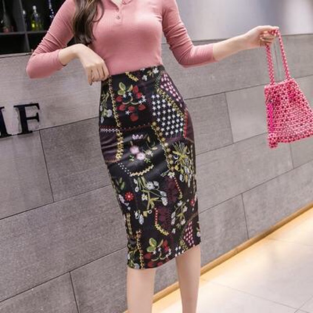 Chân váy nữ thời trang họa tiết nổi bật kiểu dáng thanh lịch