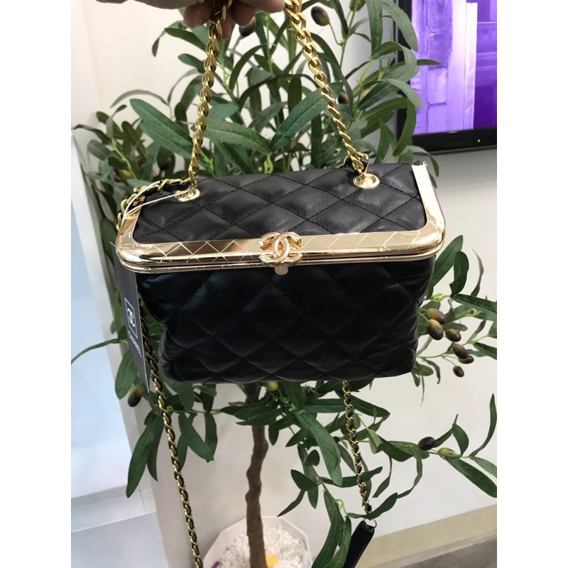 Túi đeo chéo CN hot hit 2020