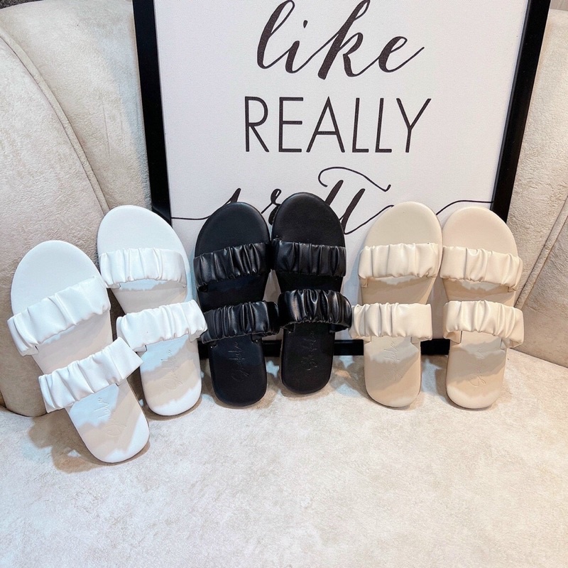 Dép 2 quai nhúnggg