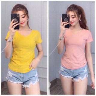 Áo phông nữ cổ tròn
