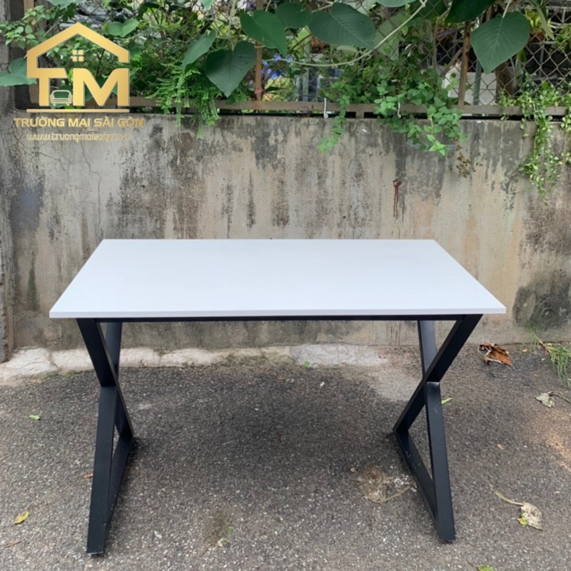 Bàn làm việc văn phòng chân X chân sắt sơn tĩnh điện chống gĩ sắt mặt MDF chống ẩm cao cấp