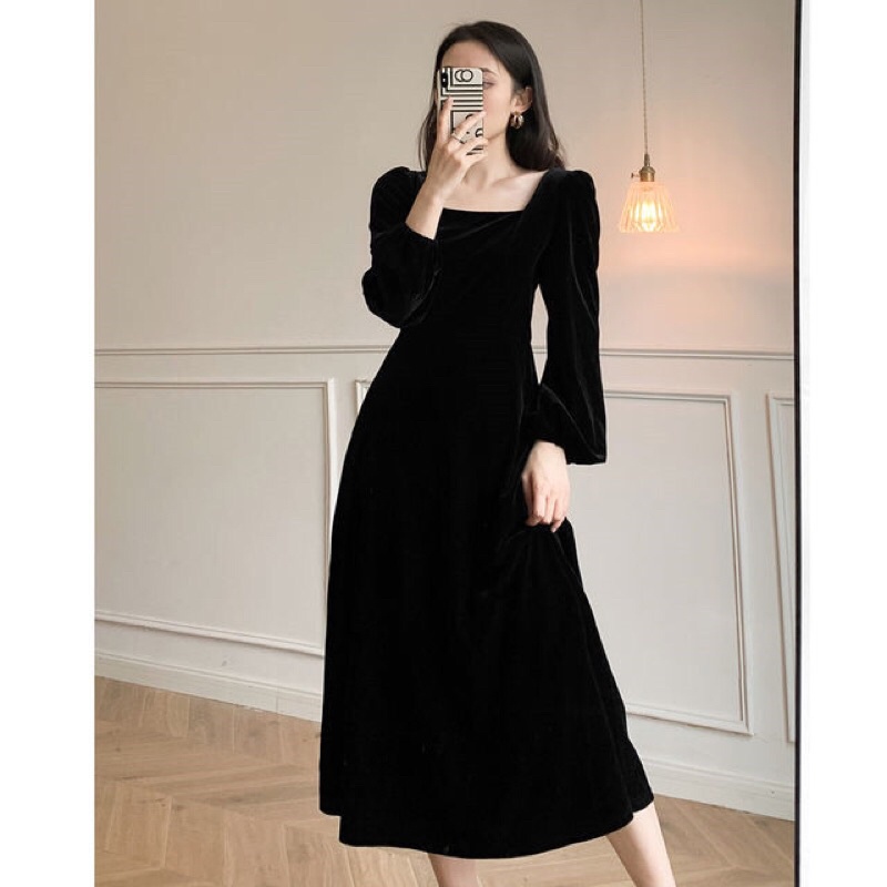 Váy nhung dáng A dài cổ vuông