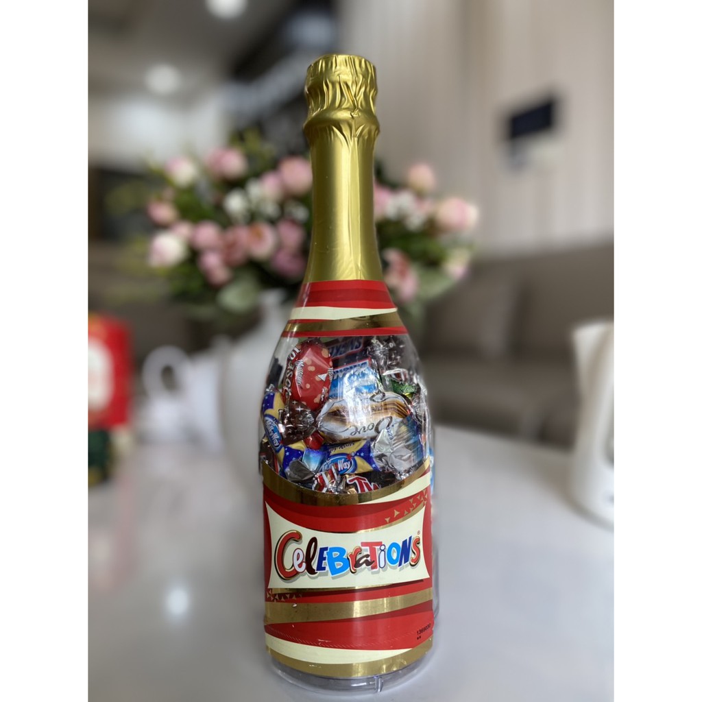 Kẹo Socola Đức Celebrations Chai 312g