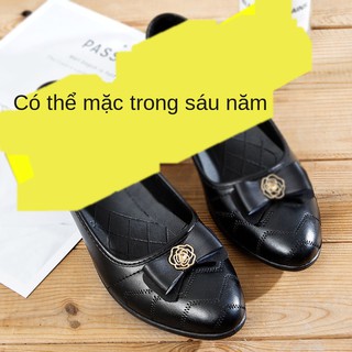 ✒❄Mới giày da mềm đế mẹ mũi nơ nông miệng cũ phụ nữ Bắc Kinh trung niên và cao tuổi đơn không trơn trượt