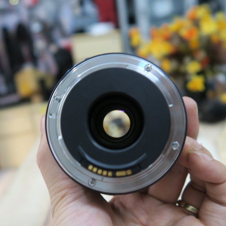Ống kính Tamron 11-18f4.5-5.6 ống kính siêu rộng cho máy crop Canon